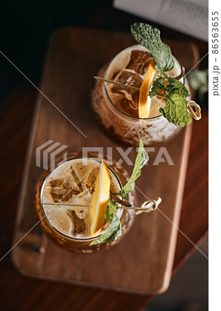 Espresso tonic 86563655