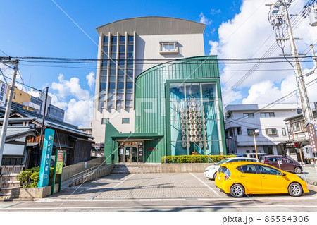 秋田県秋田市 晴天の秋田市民俗芸能伝承館(ねぶり流し館) 秋田県秋田市 晴天の秋田市民俗芸能伝承館(ねぶり流し館) 86564306