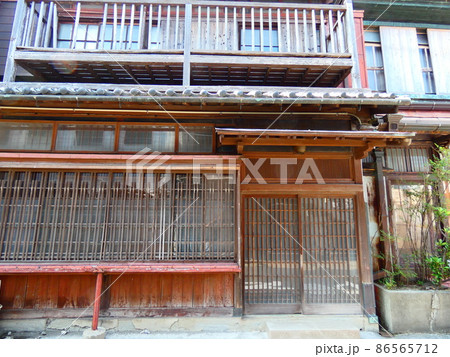 歴史的建造物 86565712
