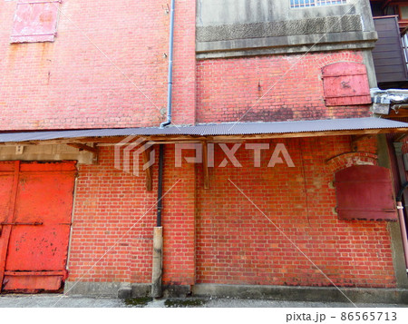 赤レンガ 赤レンガ 86565713