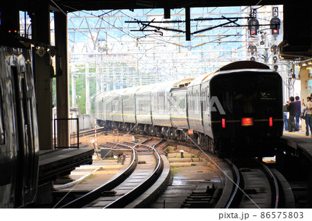 札幌駅 24系 寝台特急トワイライトエクスプレス 札幌駅 24系 寝台特急トワイライトエクスプレス 86575803