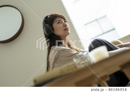 おうち時間 86586958