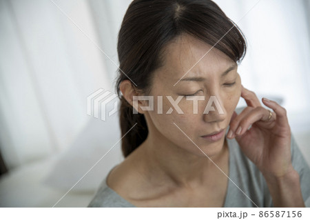 体調不良 体調不良 86587156