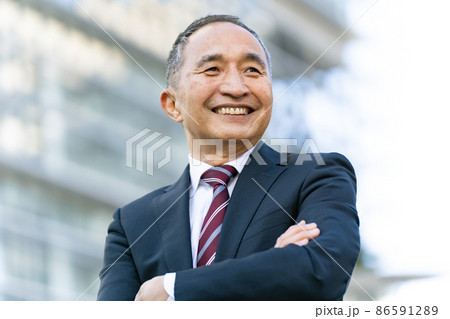 ビジネス シニア スーツ ポートレート ビジネス シニア スーツ ポートレート 86591289