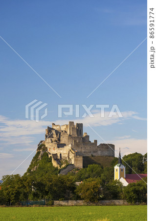Ruins of Beckov castle, Slovakia Ruins of Beckov castle, Slovakia 86591774