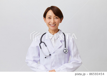 医療従事者 医者 ドクター 女医 医療従事者 医者 ドクター 女医 86593454