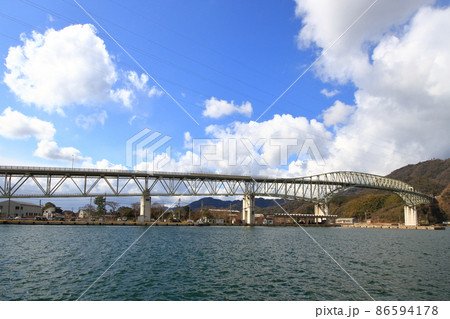 境水道大橋（鳥取県境港市 水産物卸売市場付近より撮影） 86594178