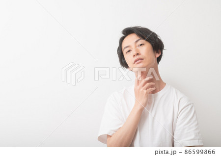 メンズビューティー 若い男性 メンズビューティー 若い男性 86599866