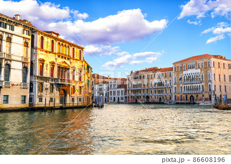 Beautiful Venice city skyline by day. Italy 86608196