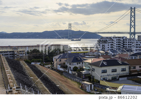 五色塚古墳と明石海峡大橋 五色塚古墳と明石海峡大橋 86612202
