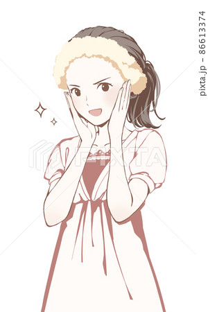 スキンケアをする女性(キリッと笑顔キラキラ自信気合い) 86613374