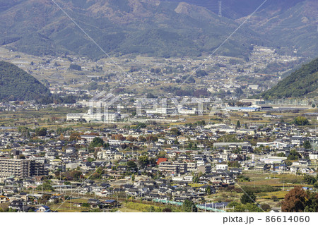 塩山周辺の眺望　山梨県甲州市 86614060
