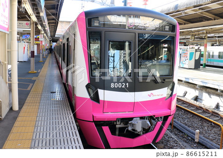 新京成線松戸駅停車中の80000形新型車両 松戸駅 千葉県松戸市松戸 新京成線松戸駅停車中の80000形新型車両 松戸駅 千葉県松戸市松戸 86615211