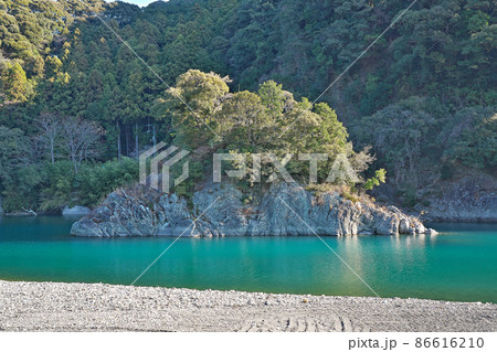 【河内神社】 和歌山県東牟婁郡古座川町 86616210