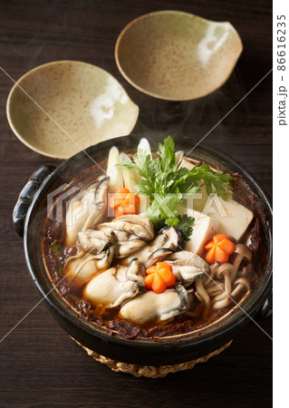 牡蠣の土手鍋 86616235