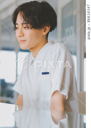 男子学生 86616347