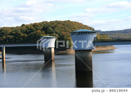 artificial lake artificial lake 86619694