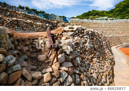 瀬戸内海の段々畑の島、鹿島の風景です。昔の人たちの知恵の結晶です。広島県 瀬戸内海の段々畑の島、鹿島の風景です。昔の人たちの知恵の結晶です。広島県 86620857