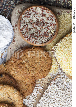 wheat-oatmeal cookies with peanuts, closeup 86622290