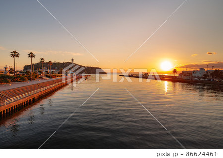 江ノ島　夕暮れ 86624461