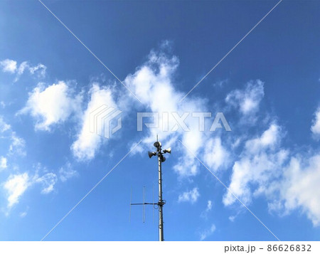 青空と防災警報器 青空と防災警報器 86626832
