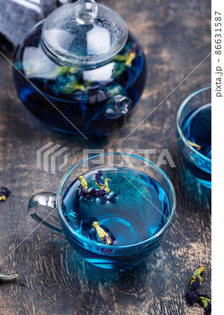 Blue tea Butterfly pea or anchan 86631587