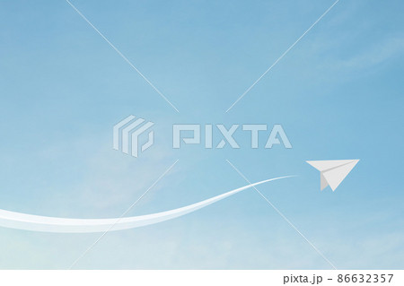 青空と紙飛行機のイラスト 青空と紙飛行機のイラスト 86632357