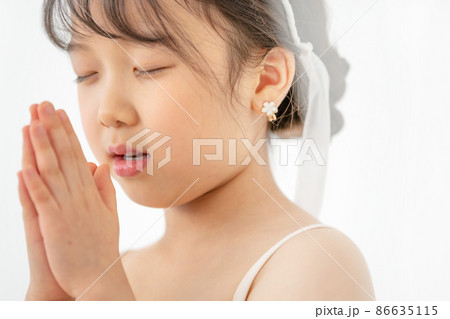 アジア人 子供 ライフスタイル 86635115