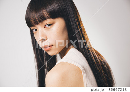 20代女性のナチュラルビューティイメージ 86647218