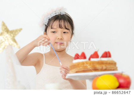 子供 ライフスタイル 女の子 86652647
