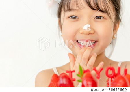 子供 ライフスタイル 女の子 86652660