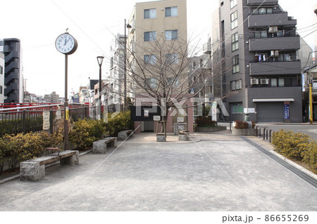 東京メトロ　丸の内線　中野新橋駅周辺　なかしん広場 86655269