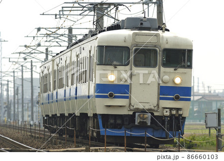 北陸本線　美川－加賀笠間　JR西日本　413系　B02編成（金沢） 86660103