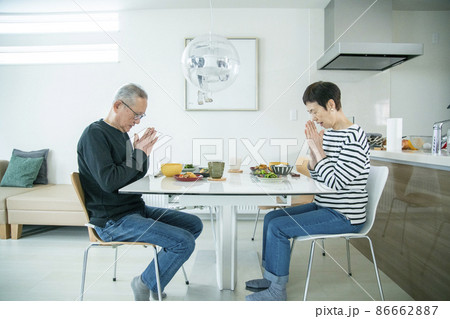 シニアのライフスタイル シニアのライフスタイル 86662887