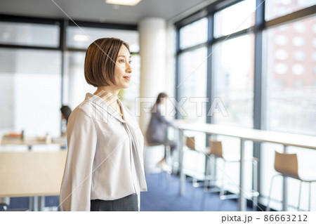 ビジネスウーマン 86663212