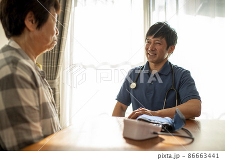 訪問診療 86663441