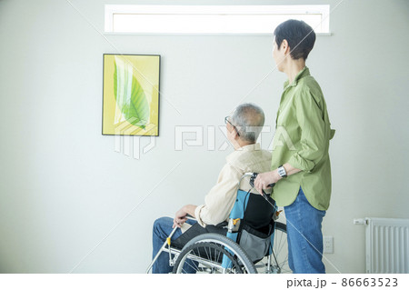 シニアのライフスタイル 86663523