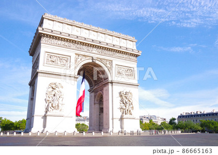 パリの凱旋門 86665163