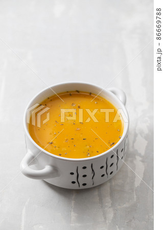fresh vegetable cream soup in the bowl fresh vegetable cream soup in the bowl 86669788