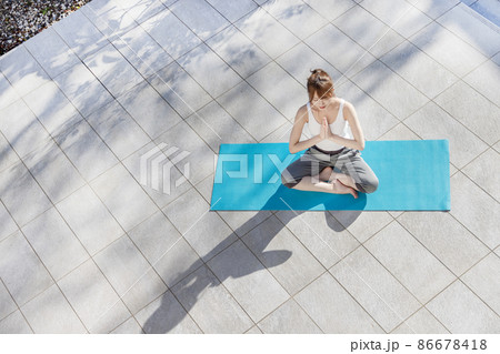 おこもり美容 ヨガ おこもり美容 ヨガ 86678418