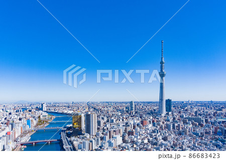 隅田川とスカイツリー空撮 86683423