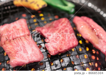 黒毛和牛バラ焼肉 86685304