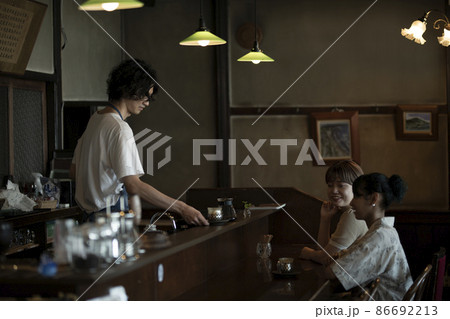 レトロ喫茶 - 談笑 レトロ喫茶 - 談笑 86692213