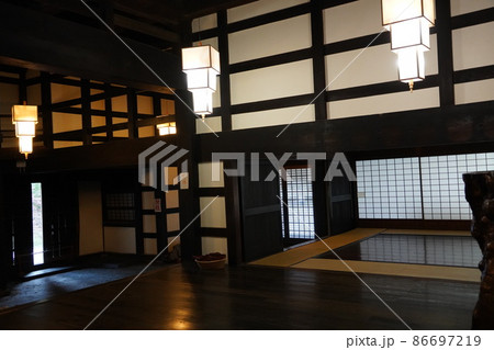 霊松寺は、北アルプスのふもと、長野県大町市にある、曹洞宗寺院です。 霊松寺は、北アルプスのふもと、長野県大町市にある、曹洞宗寺院です。 86697219