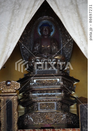 霊松寺は、北アルプスのふもと、長野県大町市にある、曹洞宗寺院です。 86697231