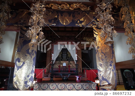 霊松寺は、北アルプスのふもと、長野県大町市にある、曹洞宗寺院です。 86697232