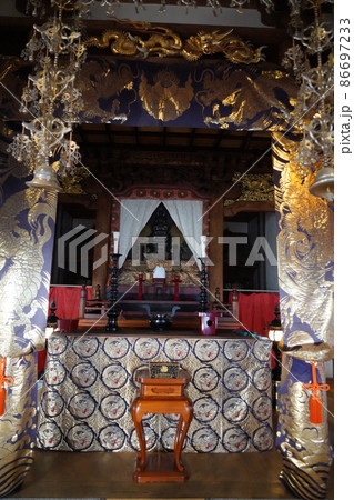 霊松寺は、北アルプスのふもと、長野県大町市にある、曹洞宗寺院です。 霊松寺は、北アルプスのふもと、長野県大町市にある、曹洞宗寺院です。 86697233