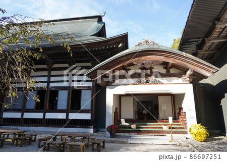 霊松寺は、北アルプスのふもと、長野県大町市にある、曹洞宗寺院です。 86697251