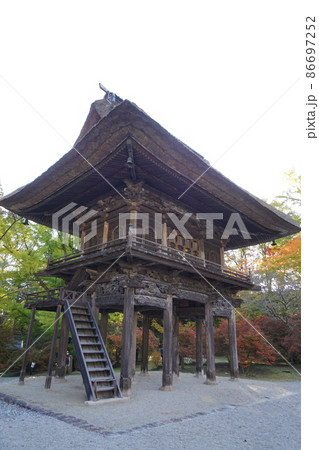 霊松寺は、北アルプスのふもと、長野県大町市にある、曹洞宗寺院です。 霊松寺は、北アルプスのふもと、長野県大町市にある、曹洞宗寺院です。 86697252