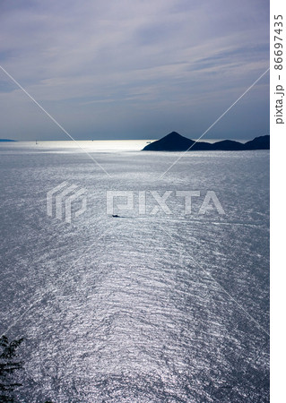 蓋井島 本州最西端の地「毘沙ノ鼻」からの見晴らし(本州最四端の地の一つ) 蓋井島 本州最西端の地「毘沙ノ鼻」からの見晴らし(本州最四端の地の一つ) 86697435